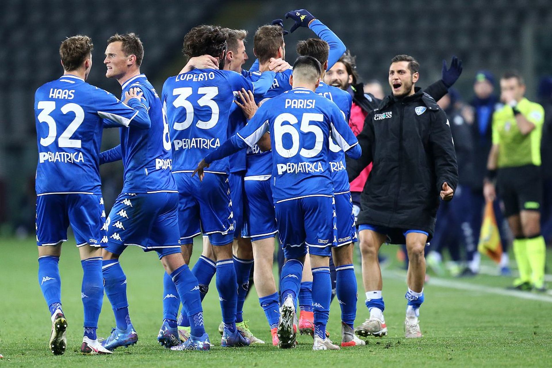 成績不僅是 成績不僅是